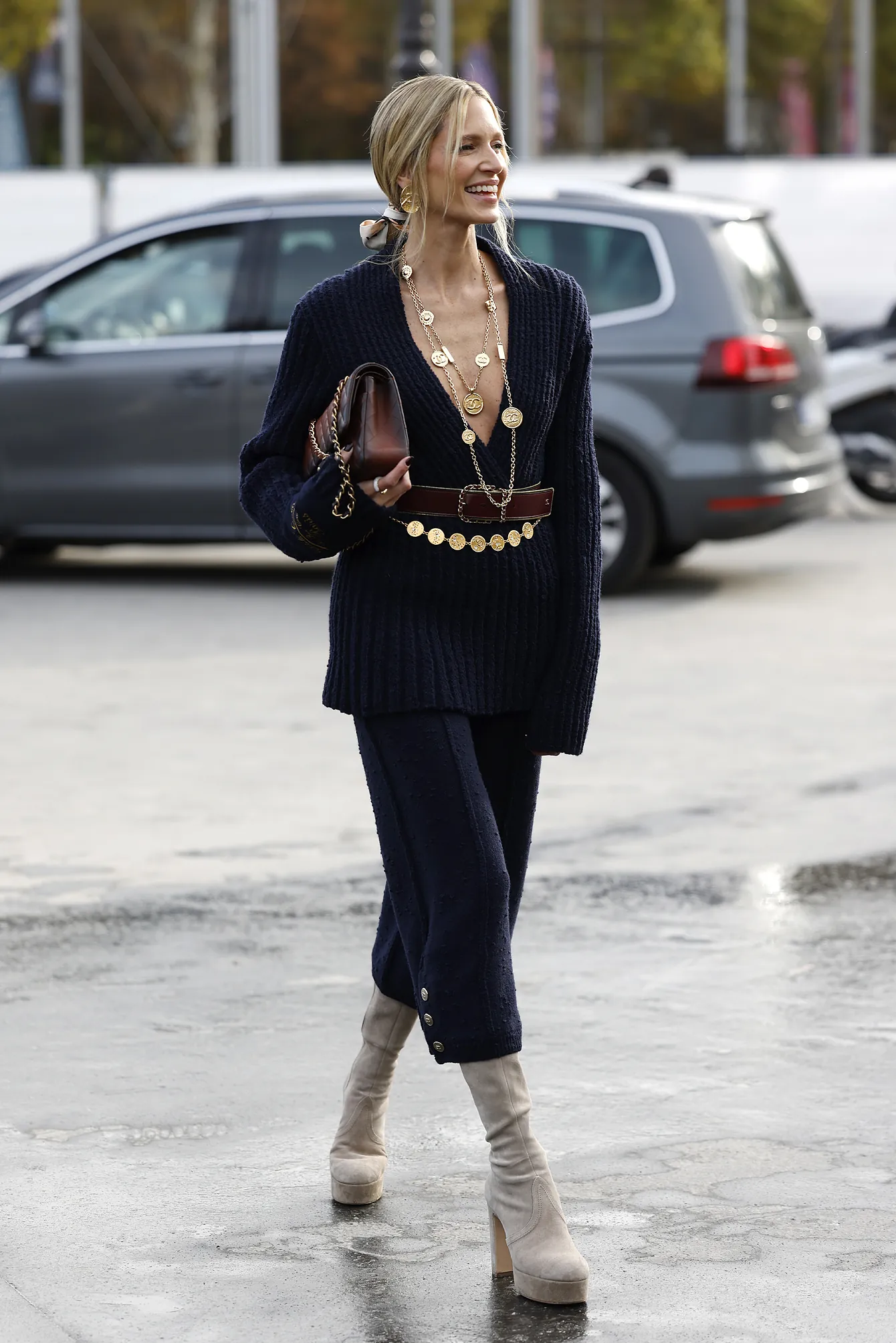 17278610588416 George V Magazine