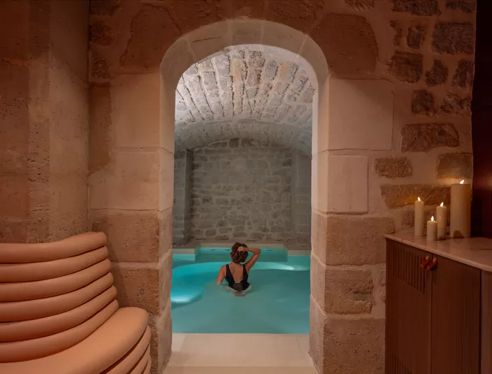 6217e398961fdedb809e056fc452c7e93fbd0e9d69a7ee7368d166ac16b6df11 George V Magazine