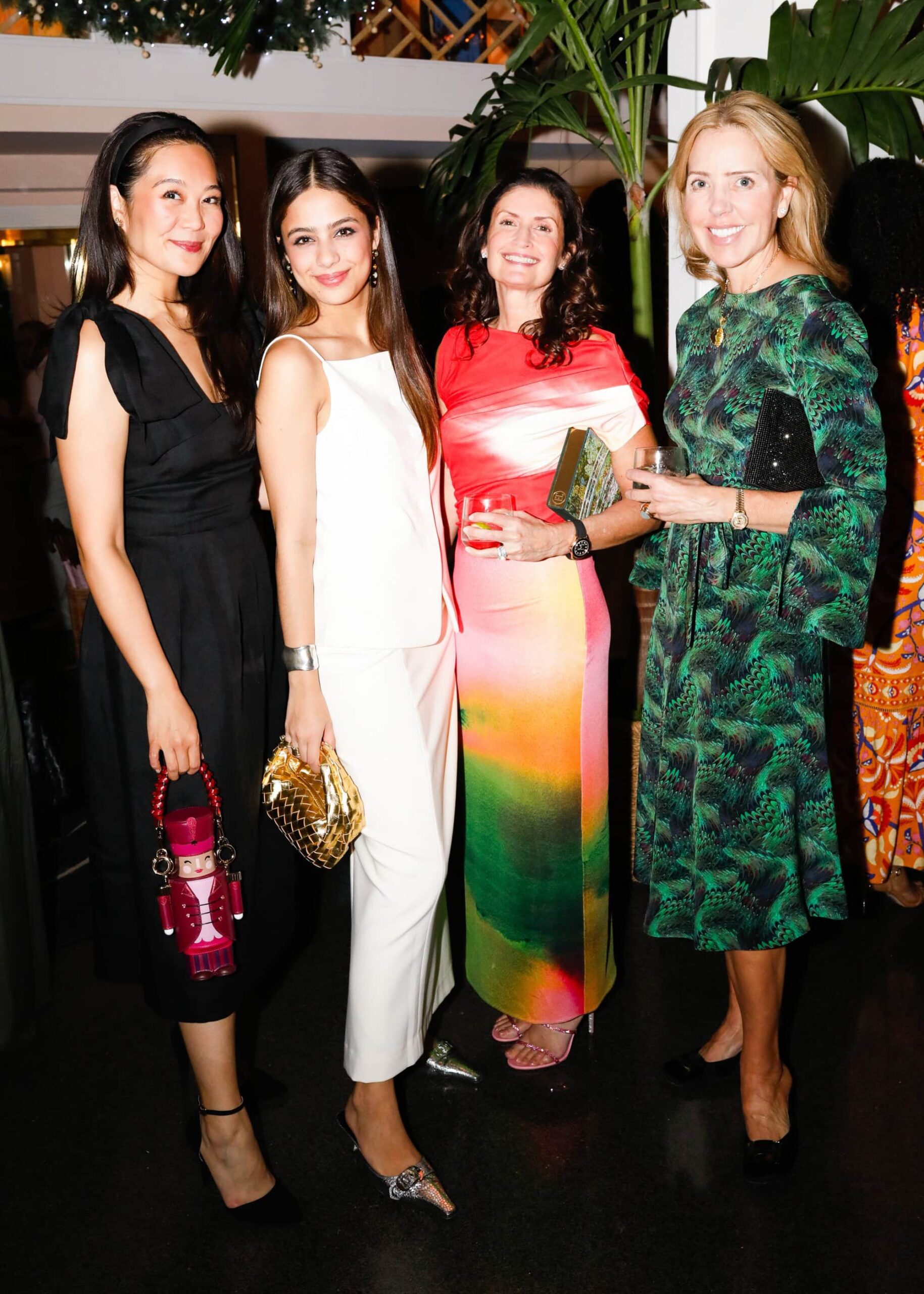 20GloriaZhuSashaPintoGailYabukiJaneLacyscaled George V Magazine