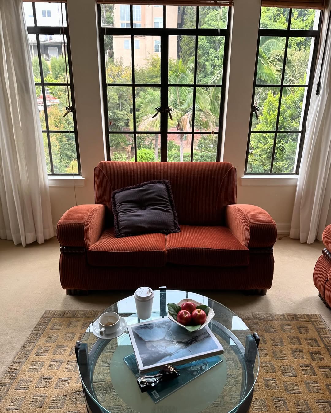 Snapinstaapp4667835525766623681556628887185600460094193n1080 George V Magazine