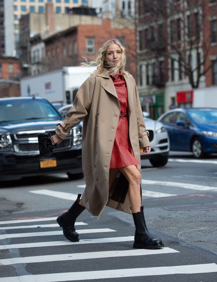 db385bb3f9d9b96201d13d194ea45c8f George V Magazine