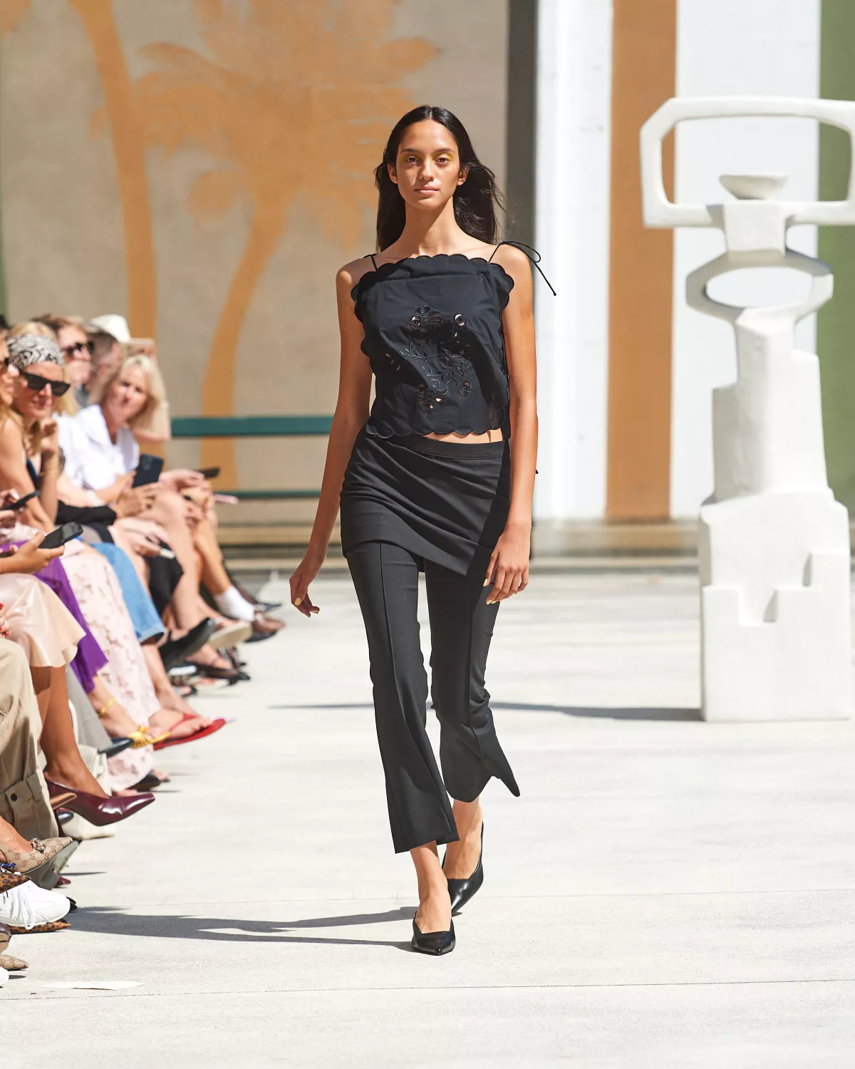 1723432246358771 George V Magazine