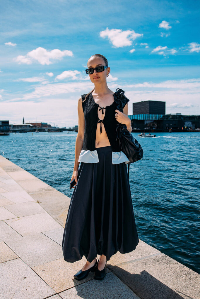 1723533582171271 George V Magazine