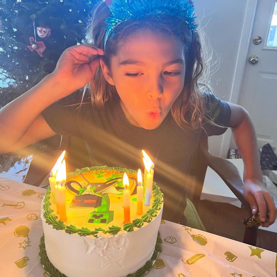 e013c63504c60f736706 George V Magazine