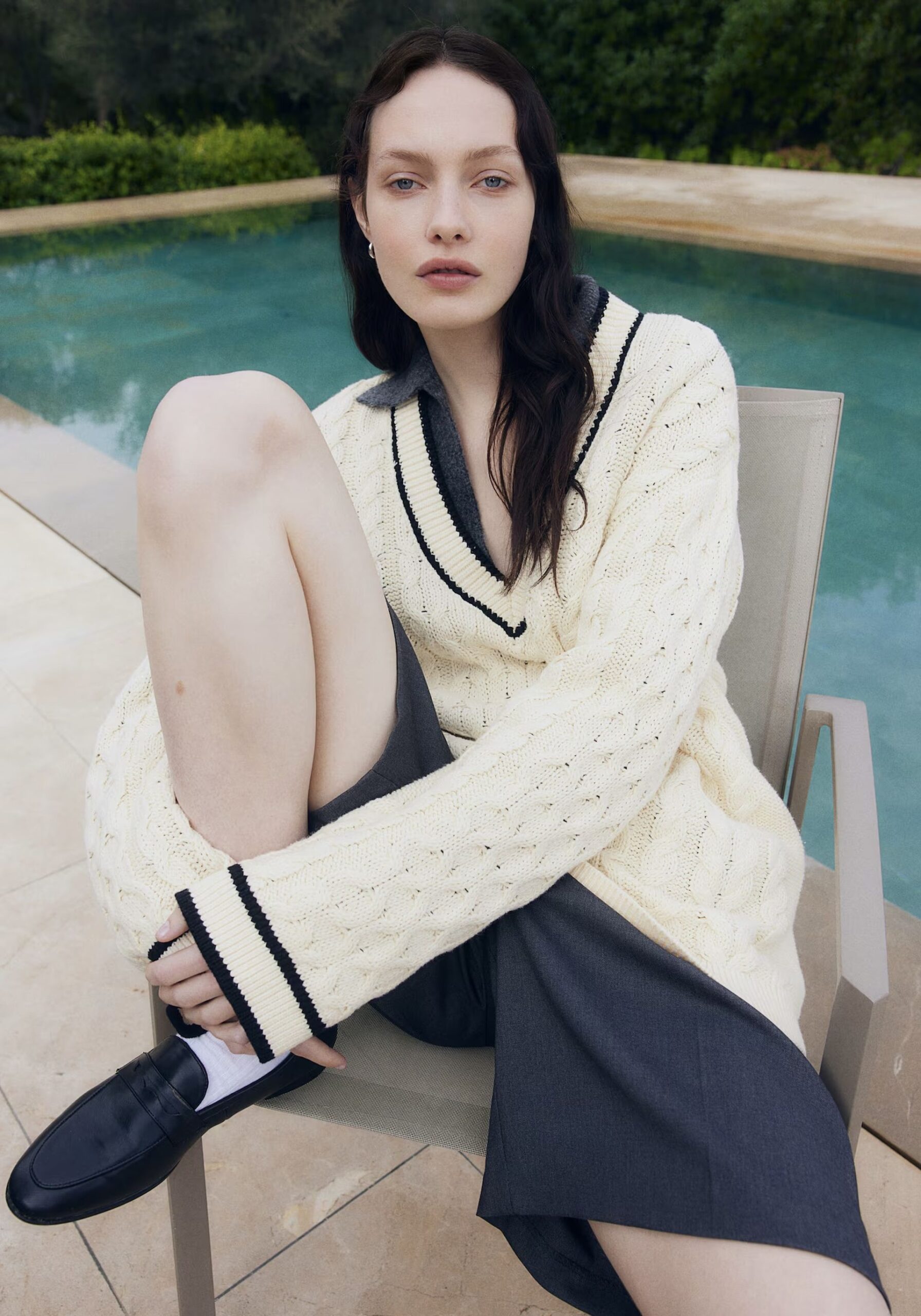 hmpulloverPR George V Magazine