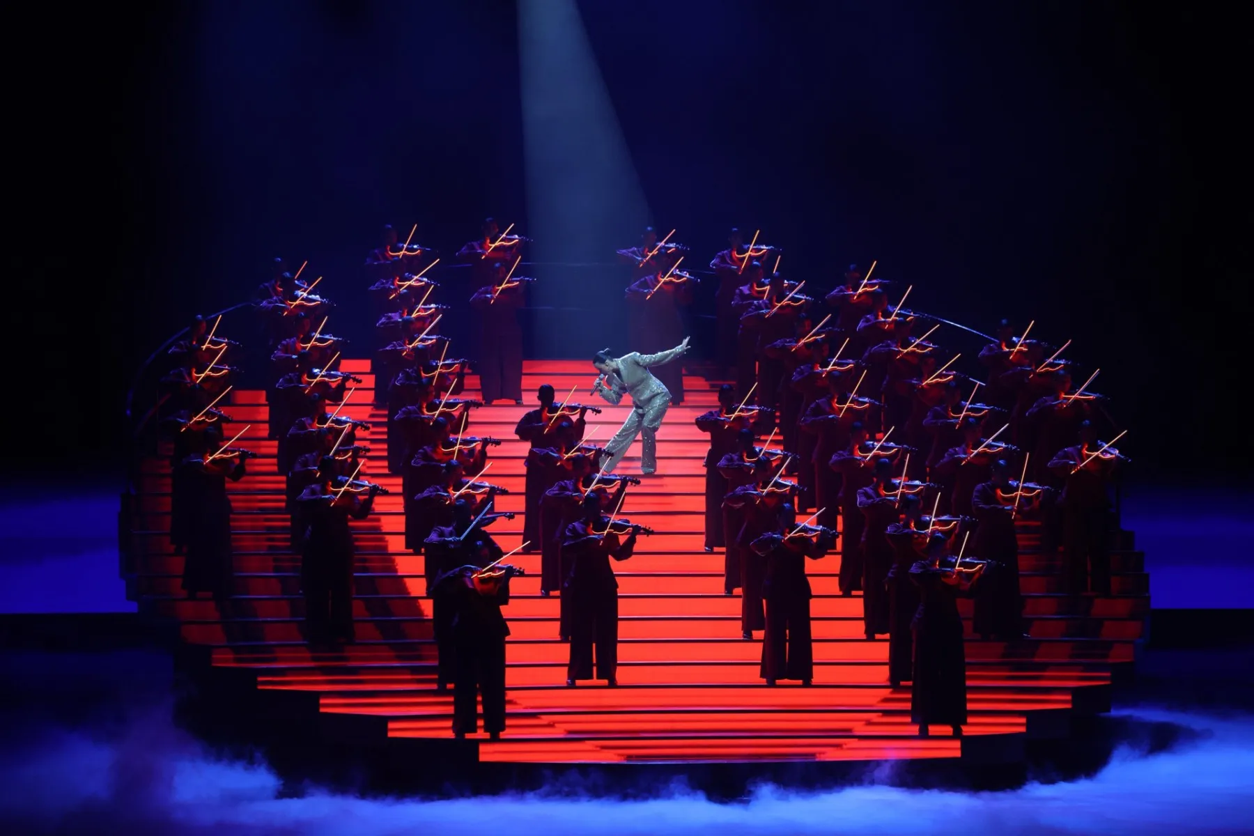 katyperrybillboardarabia1800 George V Magazine