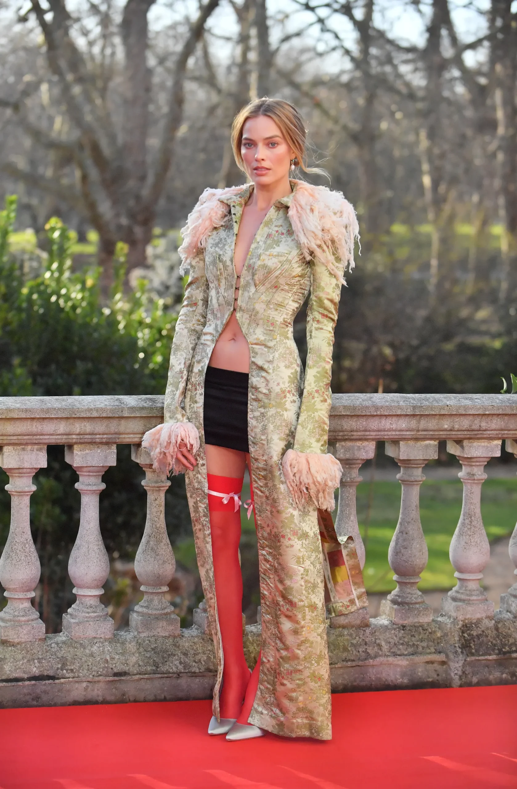 GettyImages2259323825 George V Magazine