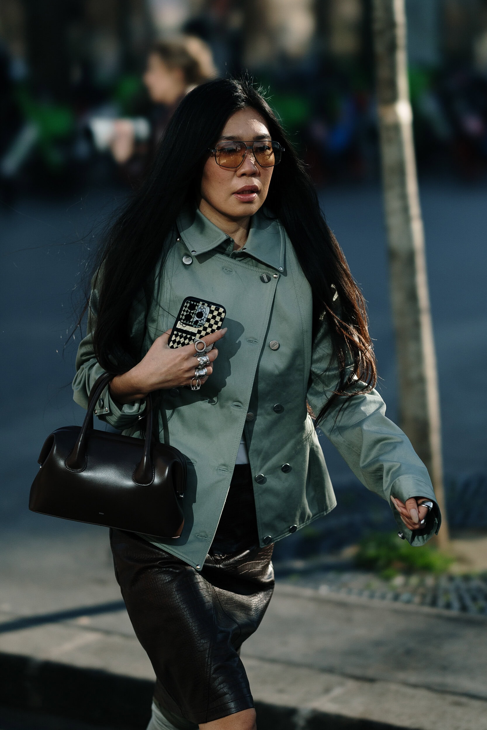 parisstrf260138 George V Magazine